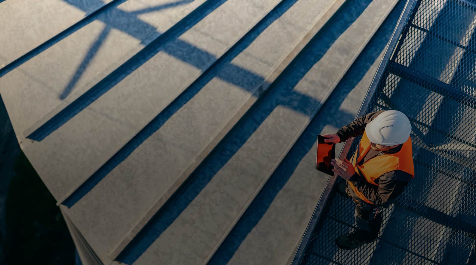 Construction worker tablet